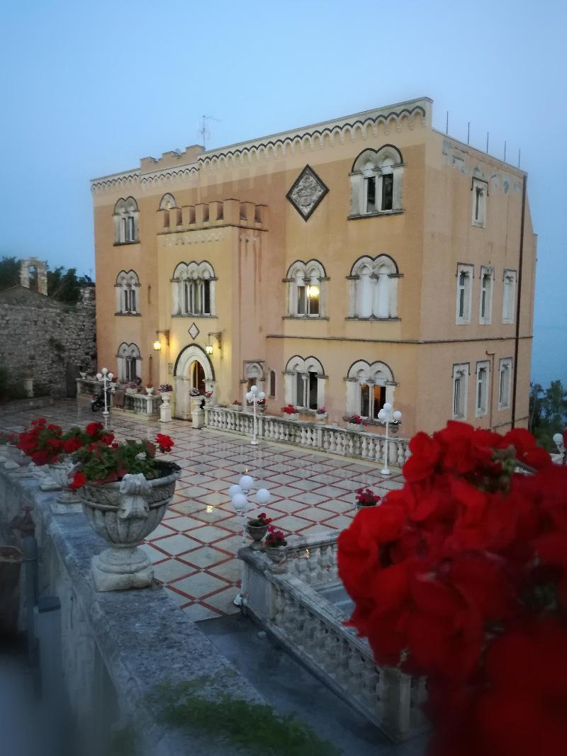 Hotel Villa Riis ตาออร์มินา ภายนอก รูปภาพ