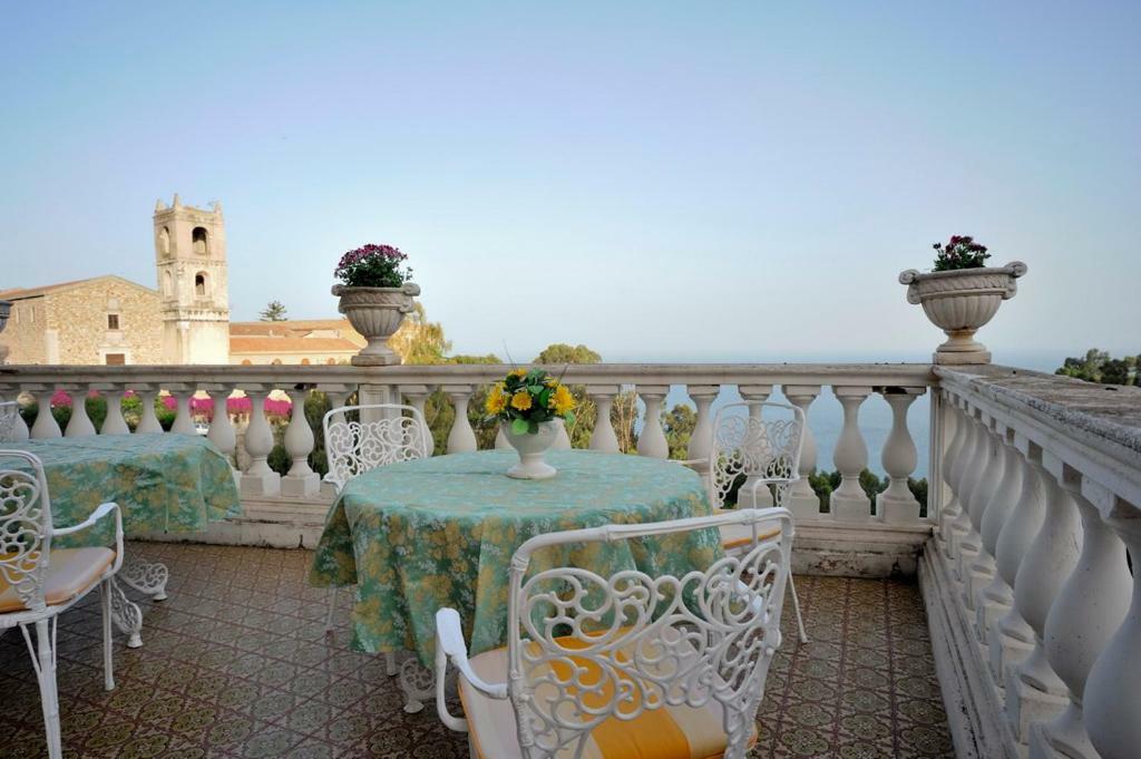 Hotel Villa Riis ตาออร์มินา ภายนอก รูปภาพ